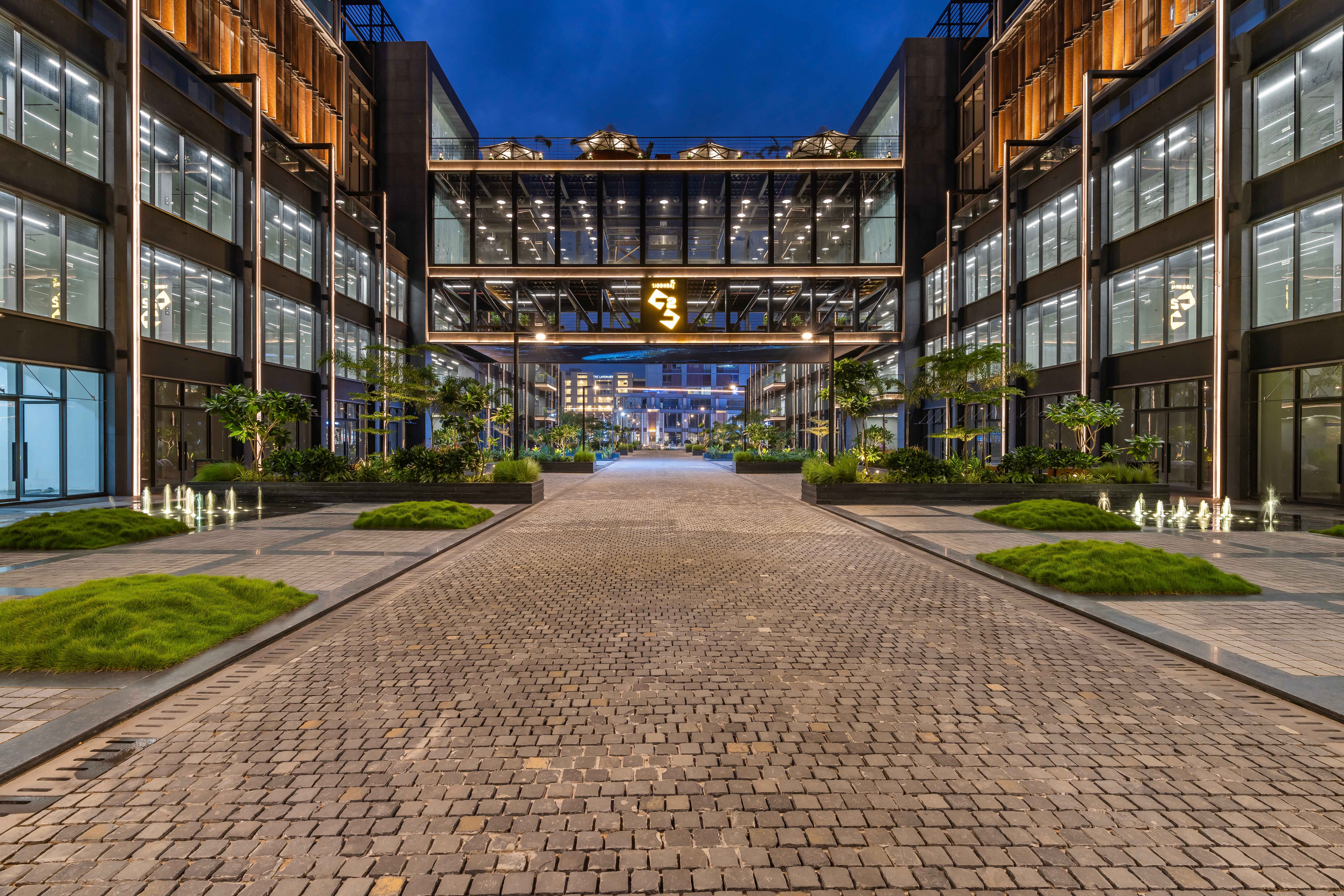 Siddhraj z²